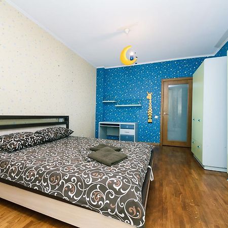 Two-Storey Apartment Near Iec Kiev Exteriör bild