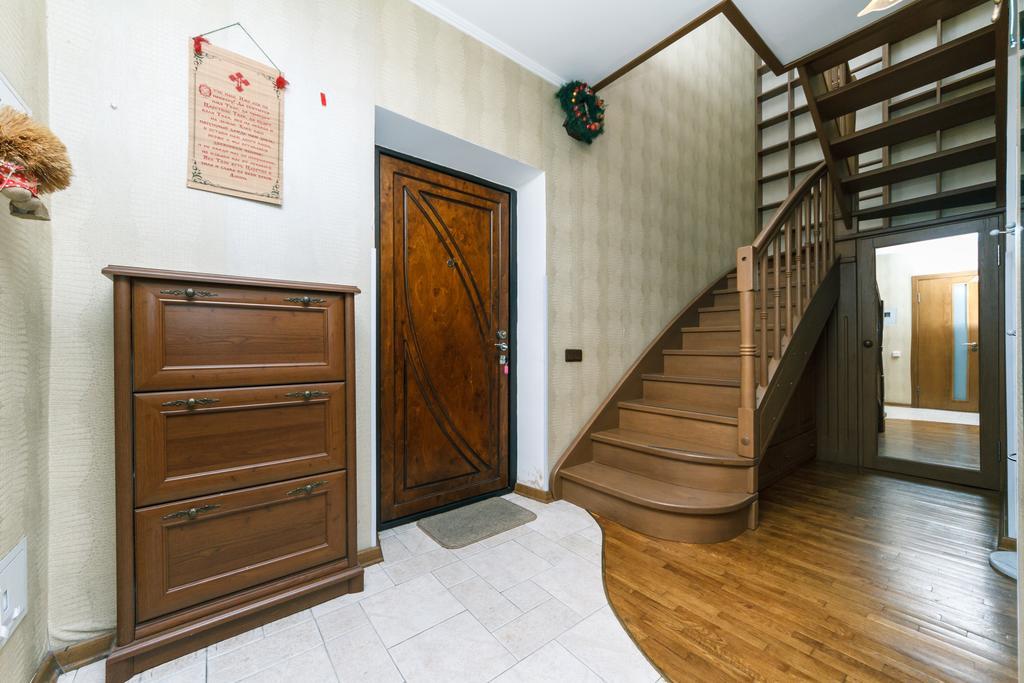Two-Storey Apartment Near Iec Kiev Exteriör bild